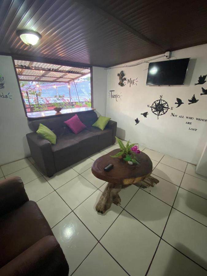 Passifloras Hostel Quepos Ngoại thất bức ảnh