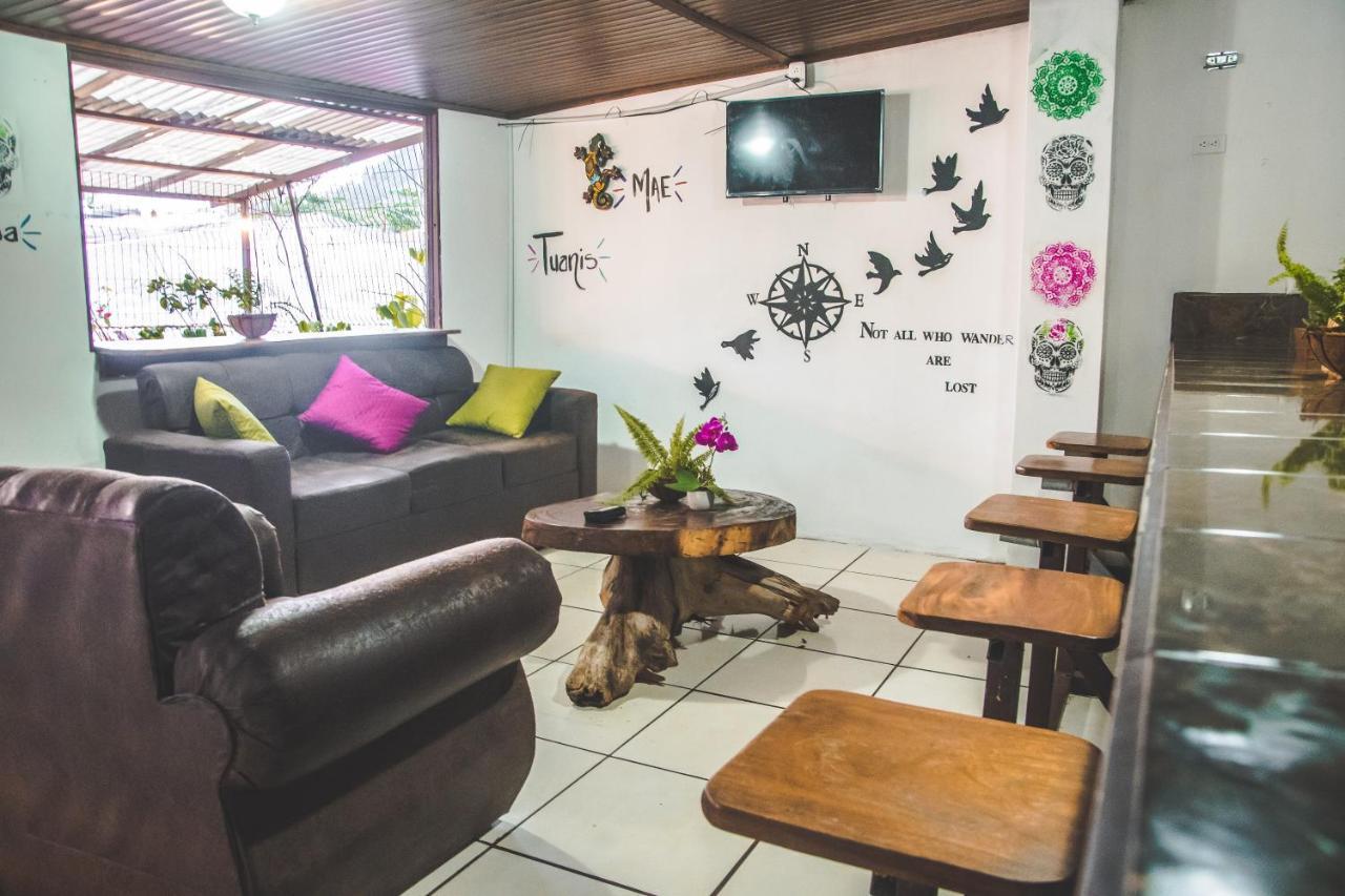 Passifloras Hostel Quepos Ngoại thất bức ảnh